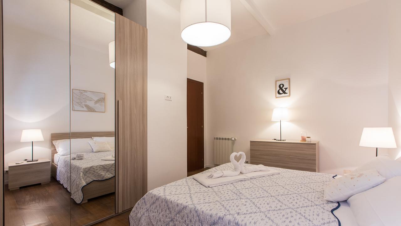 Rental In Rome Pelliccia Exteriér fotografie