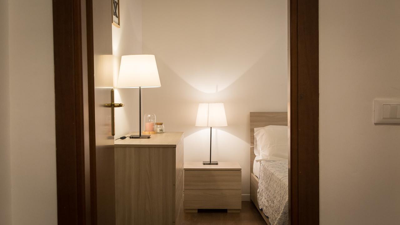 Rental In Rome Pelliccia Exteriér fotografie