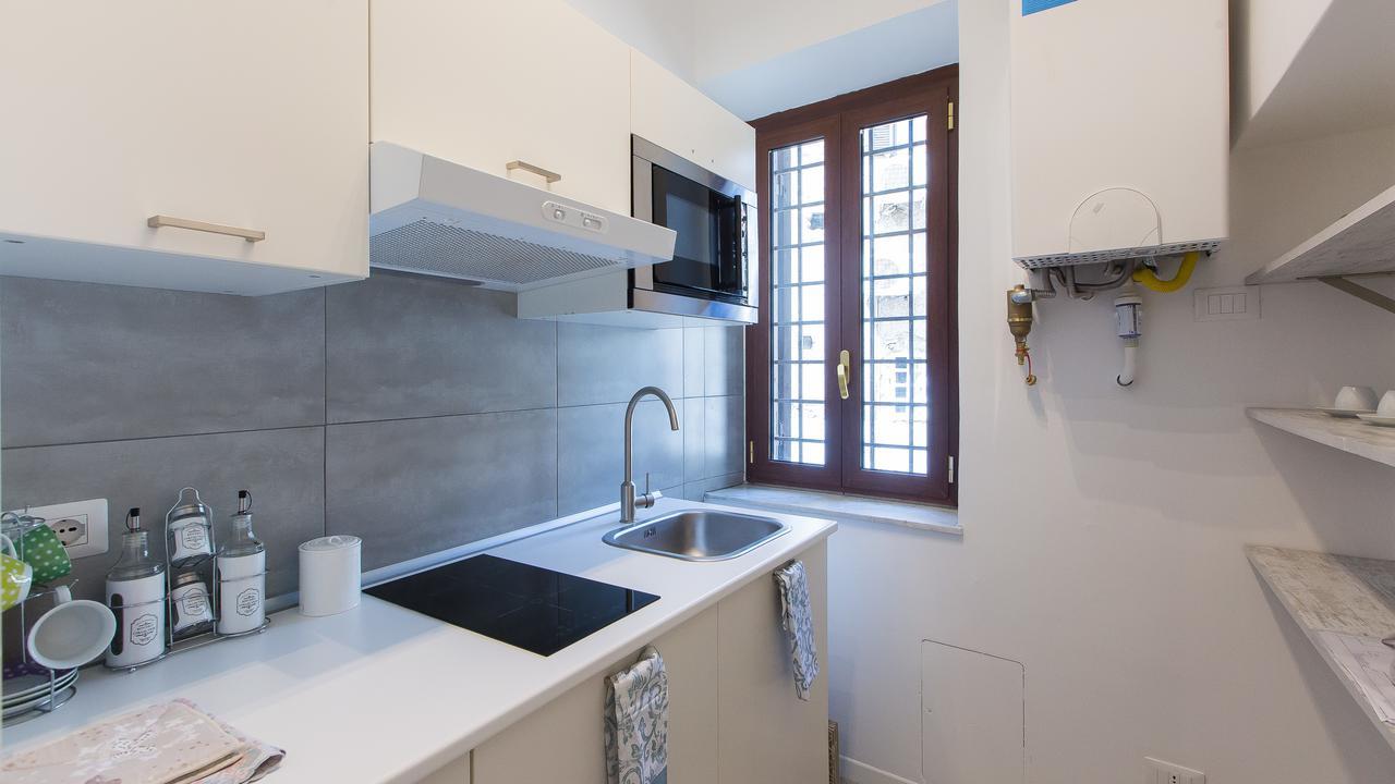 Rental In Rome Pelliccia Exteriér fotografie